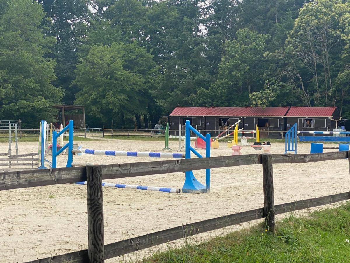 Maison Dans Parc Prive, Sports Et Loisirs Proche Golf Du Coudray Montceaux Le Coudray-Montceaux Ngoại thất bức ảnh