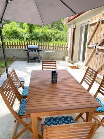 Maison Dans Parc Prive, Sports Et Loisirs Proche Golf Du Coudray Montceaux Le Coudray-Montceaux Ngoại thất bức ảnh